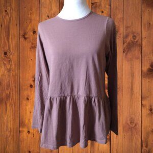 Asos Women's Size 4 Long Sleeve Pink Peplum Pullover Keyhole Neck Back Blouse